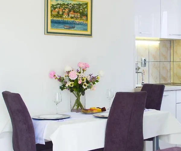 2428c Apartman *