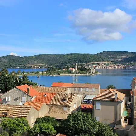 2428c アパート *